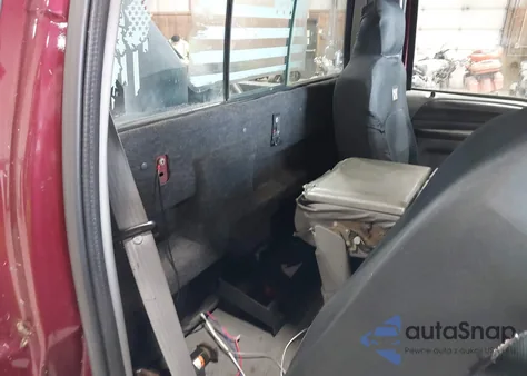 2004 Ford F-350 Xl/Xlt from USA, damaged, VIN 1FTSF31P74EC16148